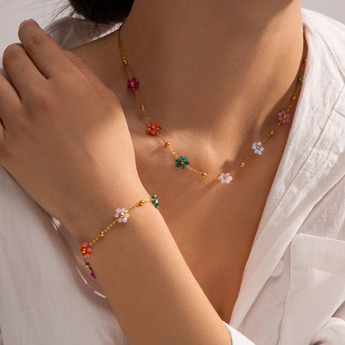 18K Gold Beaded Flower Necklace