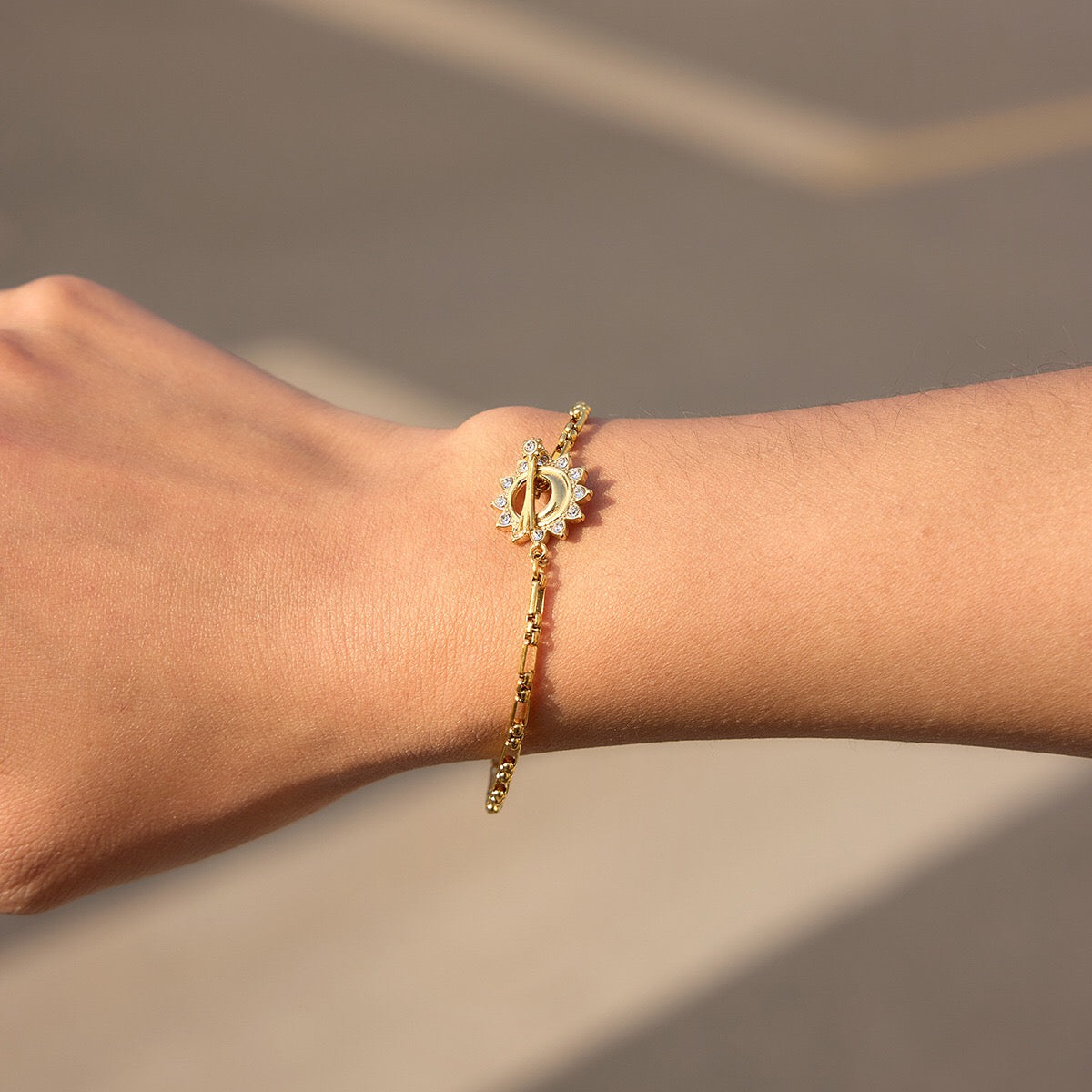 18K Gold Solstice Glow Sun Paperclip Chain Toggle Bracelet Jewelry Set