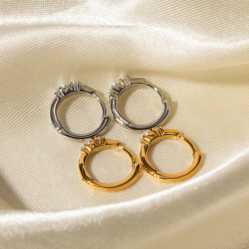 18K Gold Pearl Small Hoop Huggie Earrings