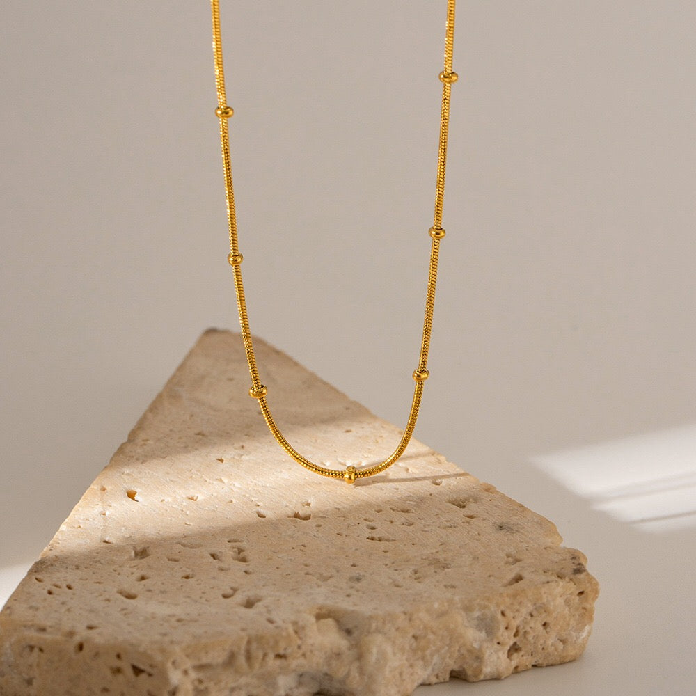 18K Gold Delicate Beaded Chain Choker Necklace