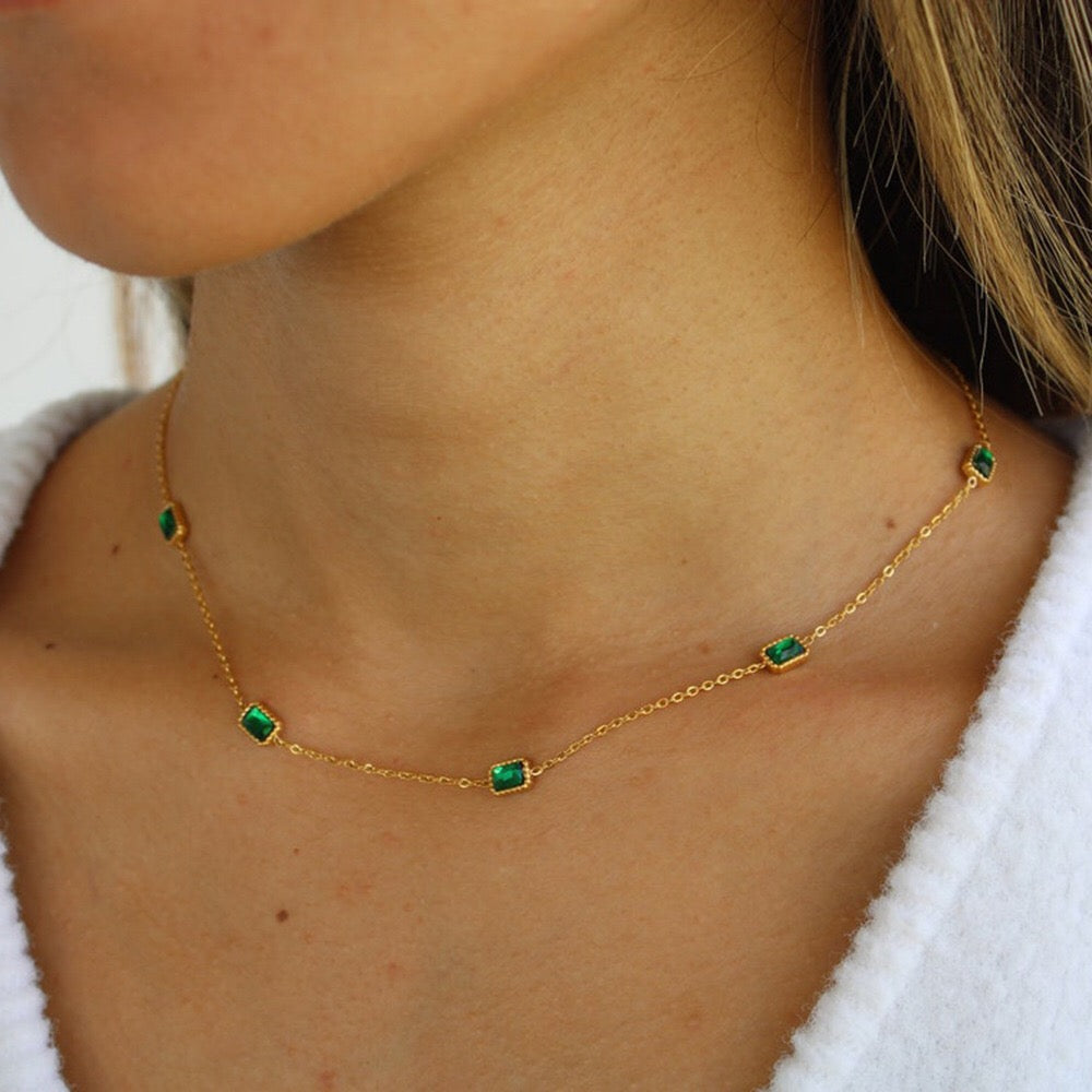 18K Gold Minimalist Emerald Necklace