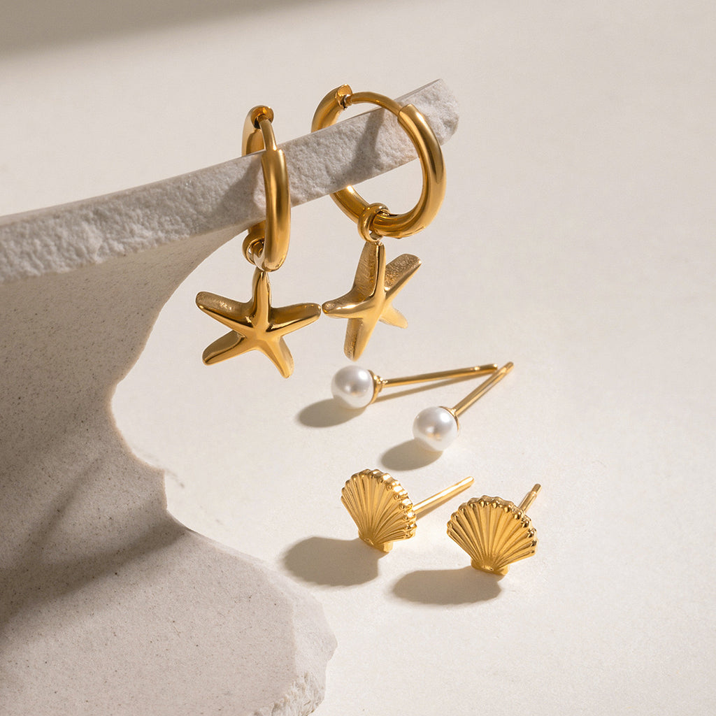 18K Gold Summer Seashell Studs Huggie Earrings Set