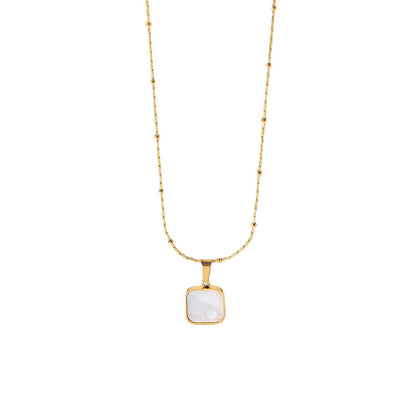 18K Gold Mother of Pearl Dainty Pendant Necklace