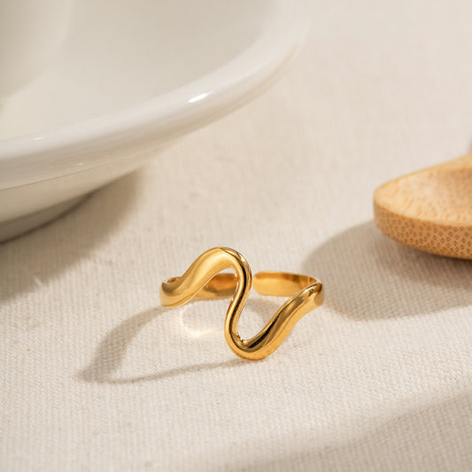 18K Gold Chic Ring