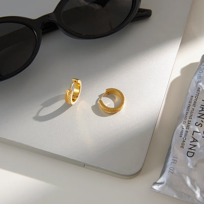 18K Gold Modern Bling Textured Small Hoop Huggie Earrings Ear Cuffs Stack