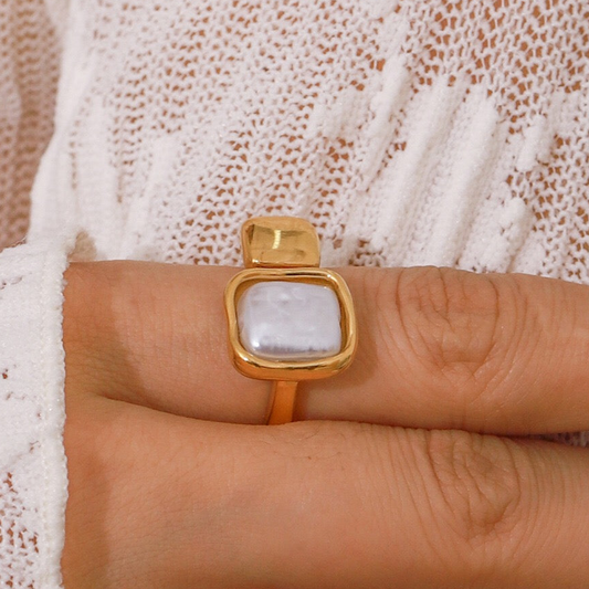 18K Gold Classy Square Pearl Cuff Ring