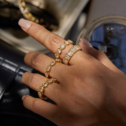 18K Gold Extra Shine Heart Eternity Tennis Ring