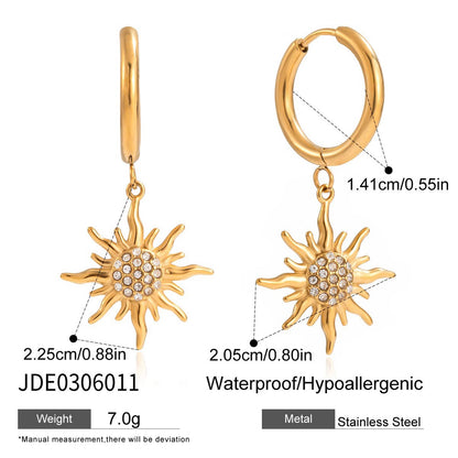 18K Gold Solar Pendant Paper Clip Double Chain Layered Necklace Set