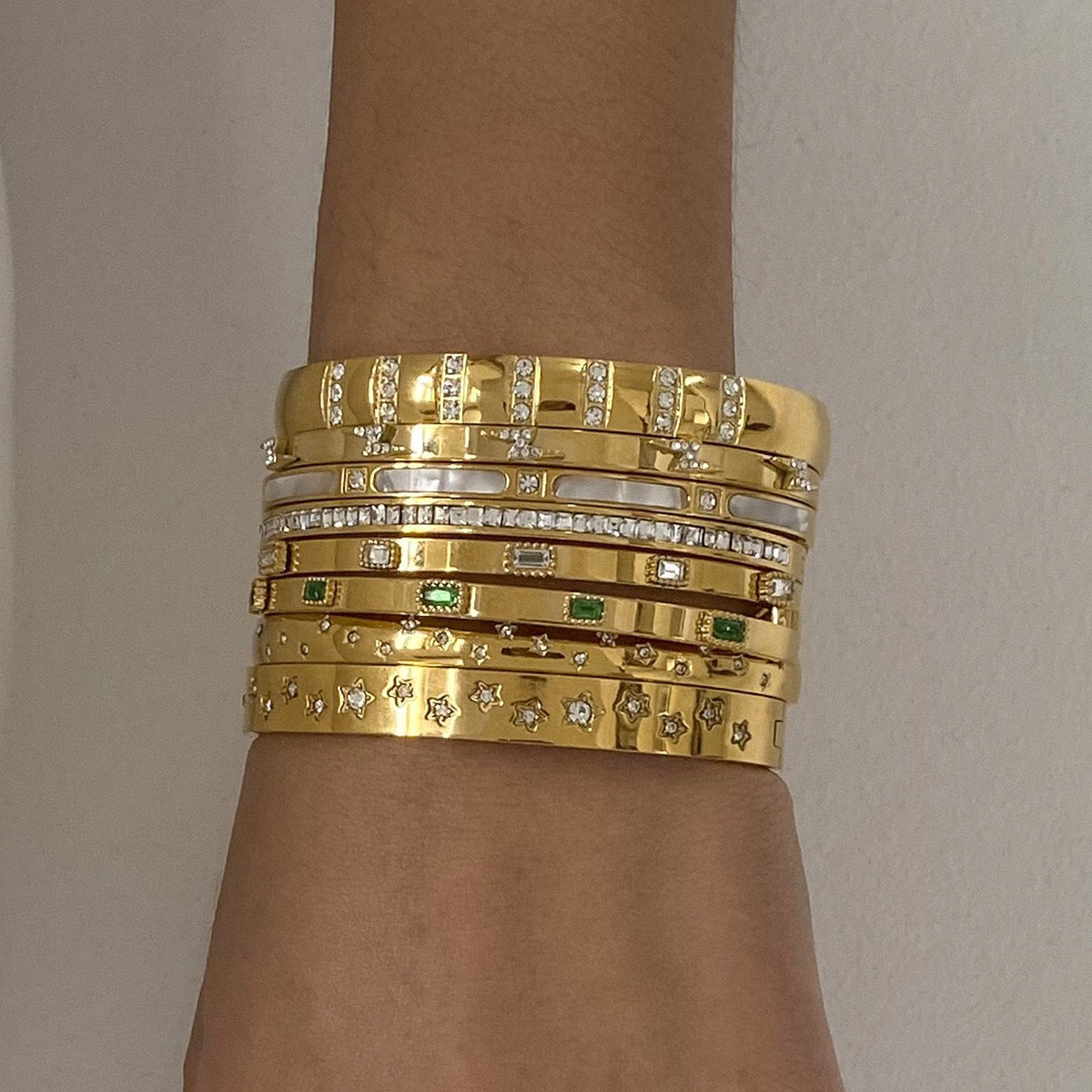 18K Gold Golden Hour Star Bangle Bracelet Stack