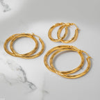 18K Gold Classic Textured Hoop Huggie Earrings