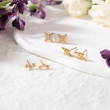 18K Gold Dainty Starry Studs Cartilage Earrings Set