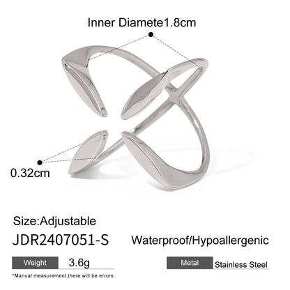 18K Gold Focus Statement Ring