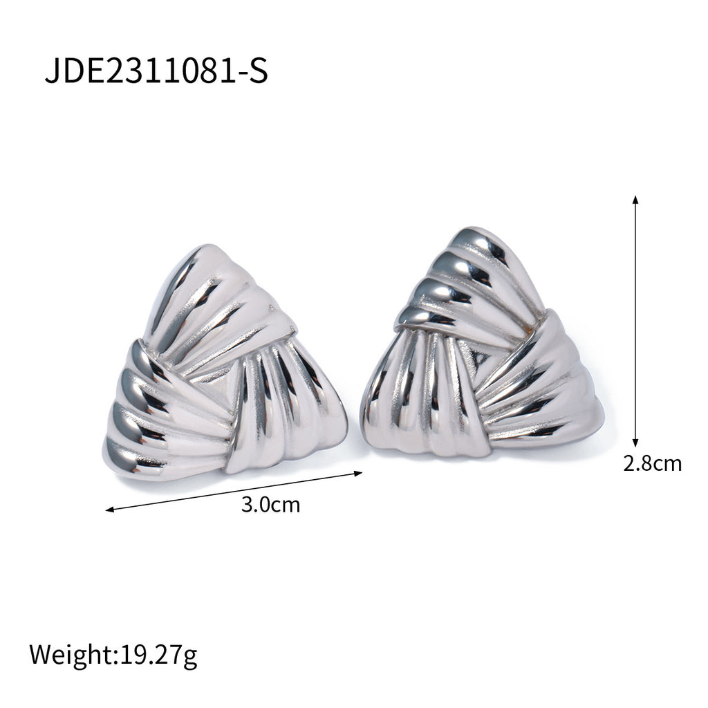 18K Gold Ribbed Triangle Statement Stud Earrings