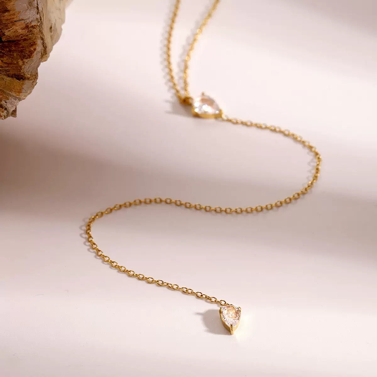 18K Gold Minimalist Lariat Necklace