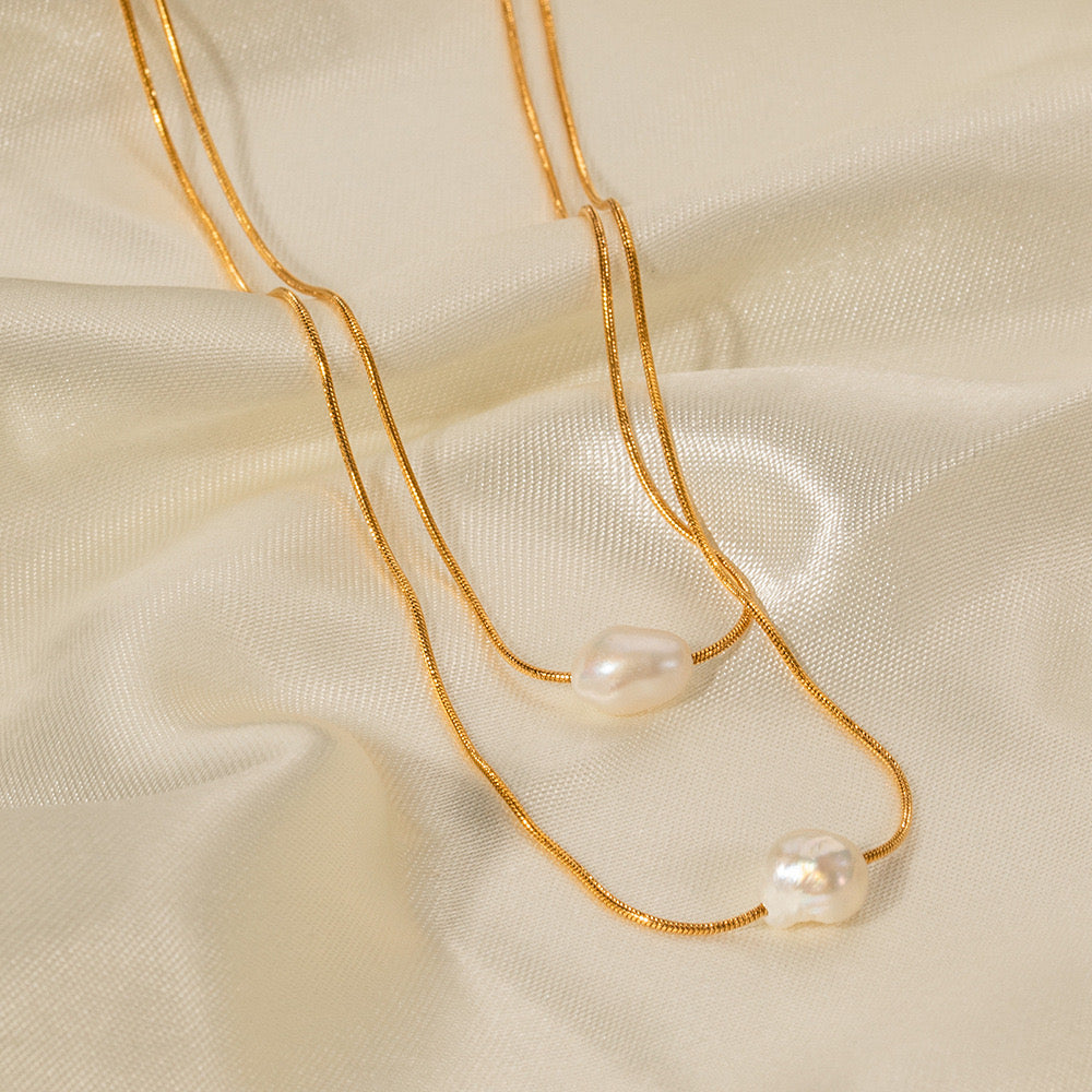 18K Gold Pearl Pendant Layered Necklace
