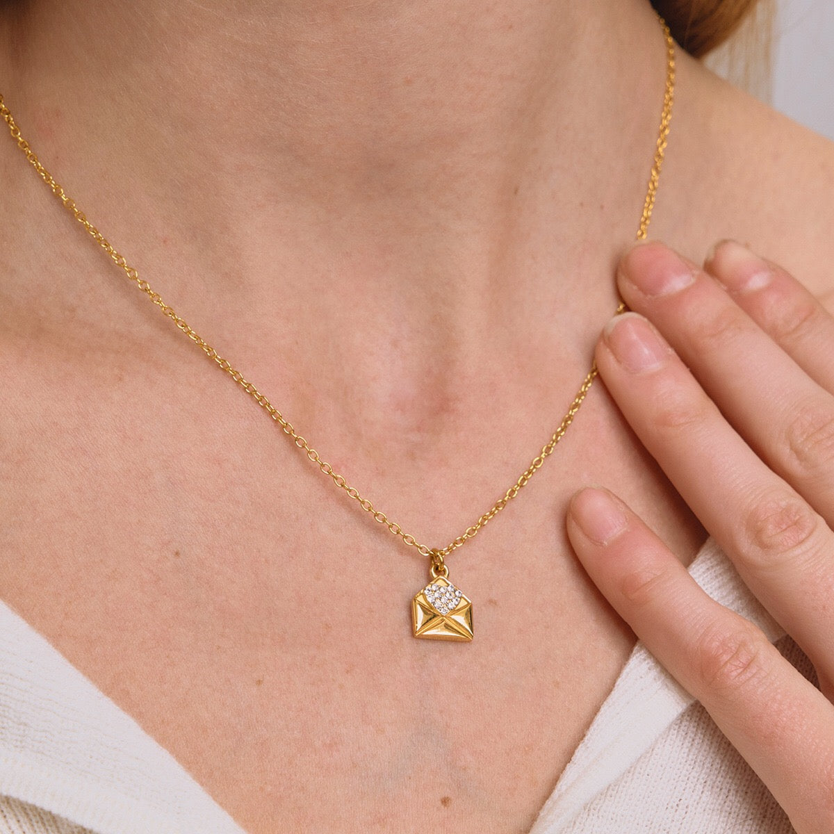 18K Gold Written in Love Bling Heart Pendant Dainty Necklace