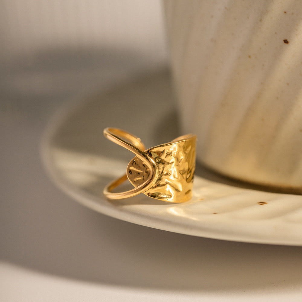 18K Gold Balance Geometric Statement Band Ring
