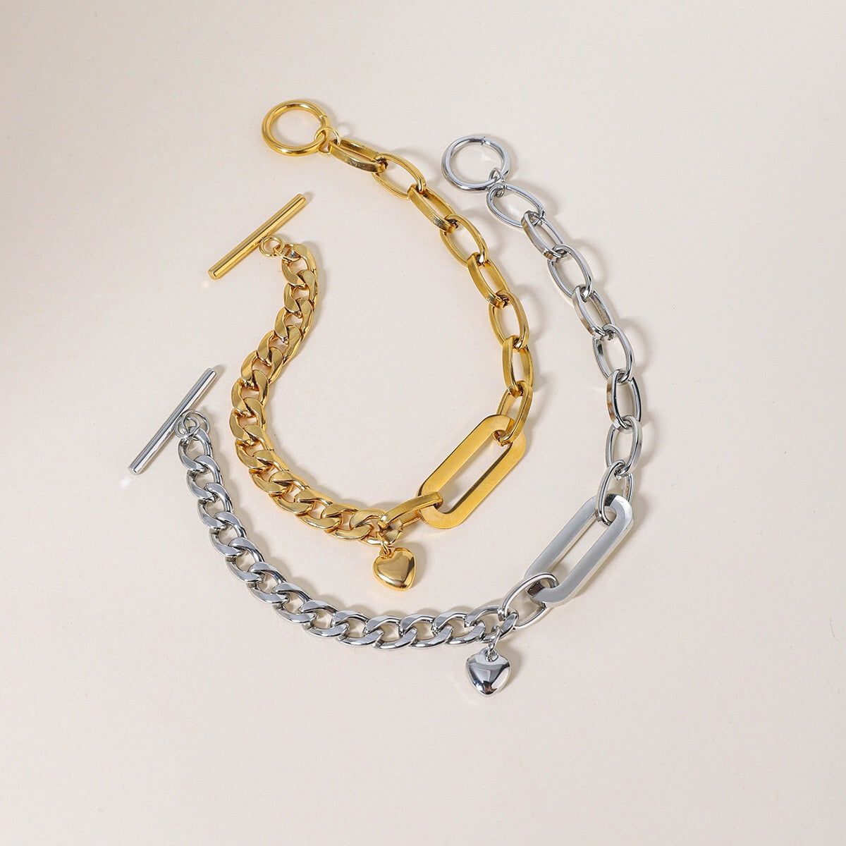 18K Gold Bold Affection Heart Charm Chunky Toggle Chain Bracelet