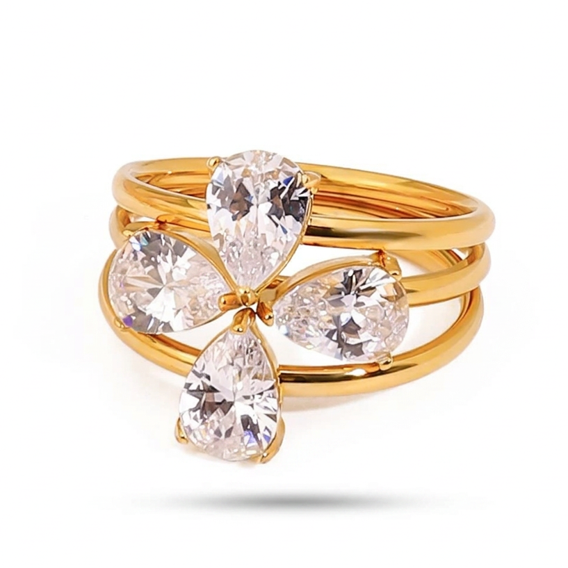 18K Gold Goddess Glow Four Leaf Clover Stacking Rings Set