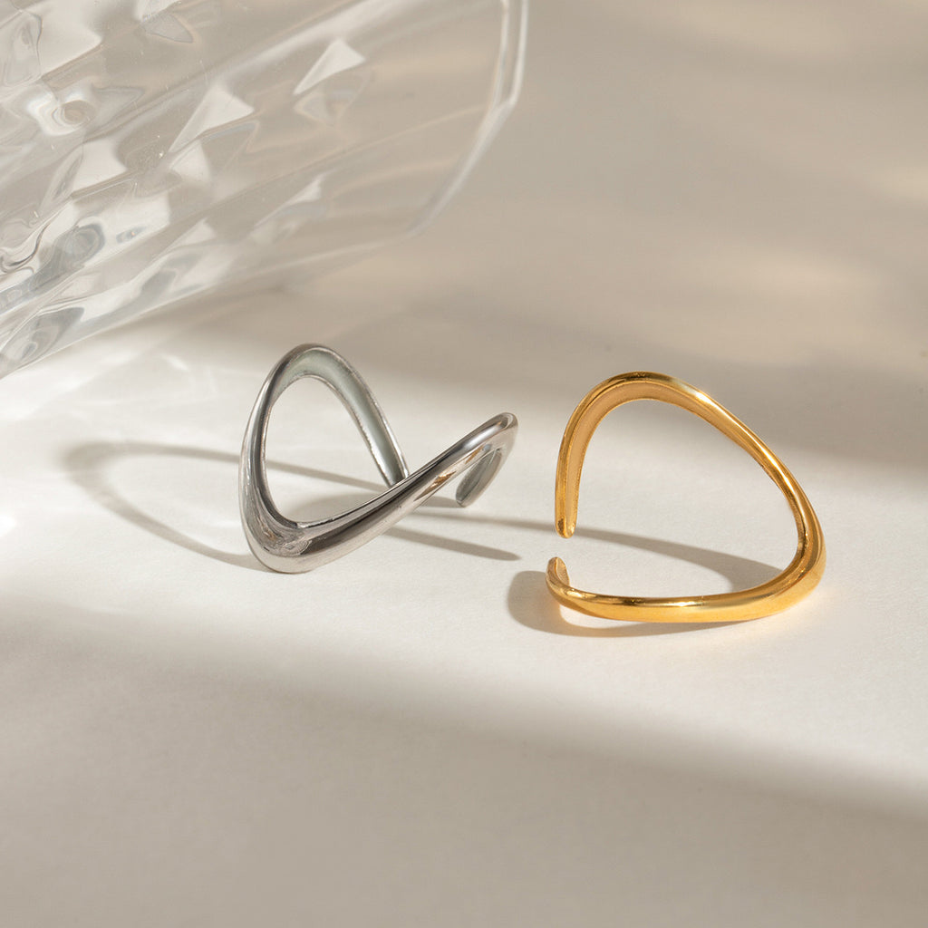 18K Gold Silm Chic Stacking Silver Ring