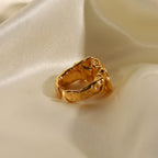 18K Gold Ribbon Like Statement Band Ring