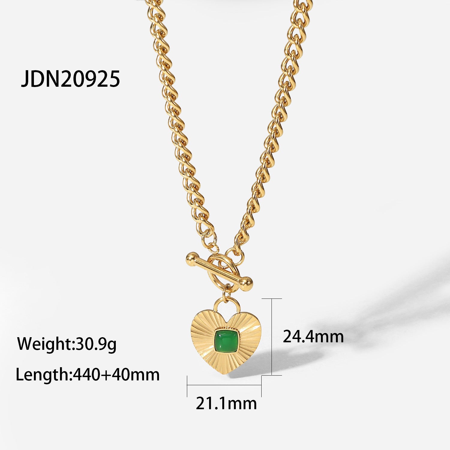 18K Gold Emerald Heart Pendant Statement Necklace