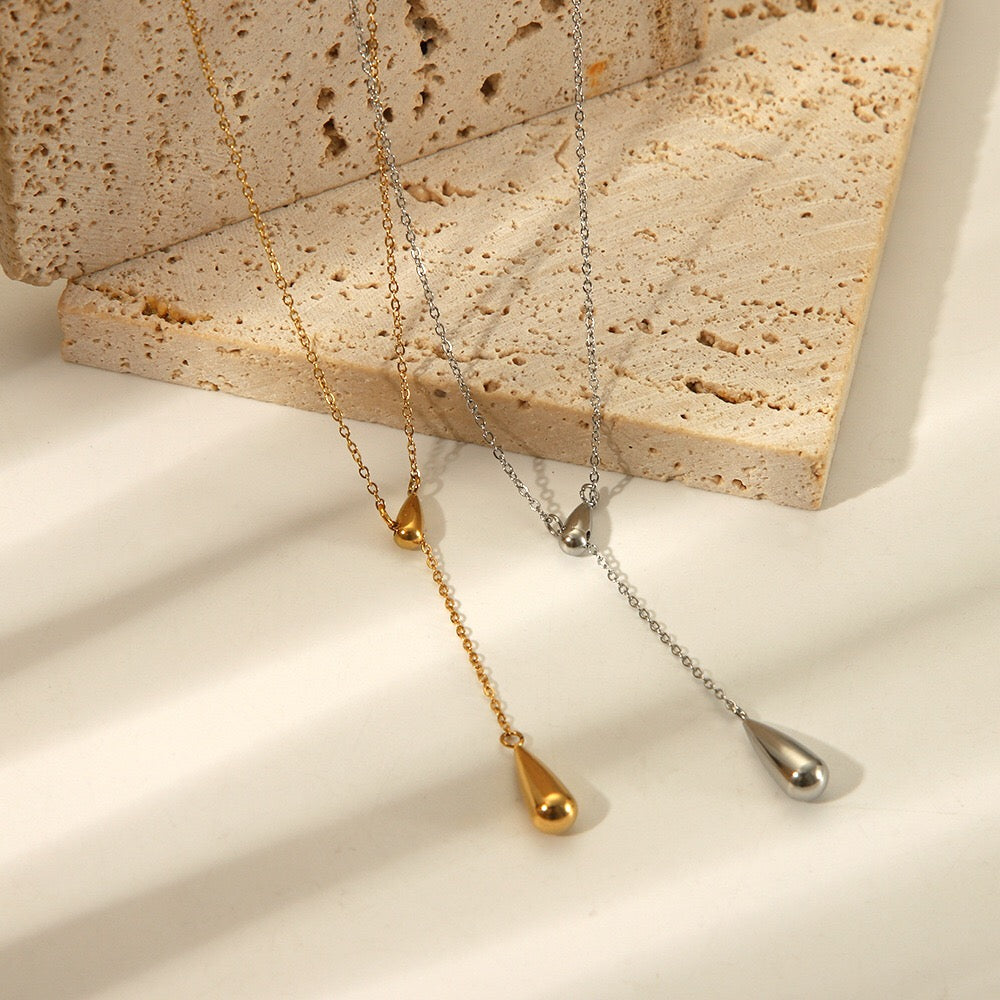 18K Gold Minimalist Raindrop Dainty Lariat Necklace