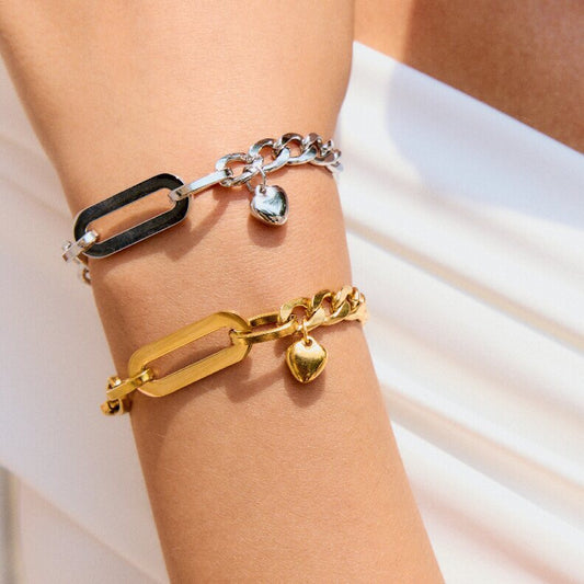 18K Gold Bold Affection Heart Charm Chunky Toggle Chain Bracelet
