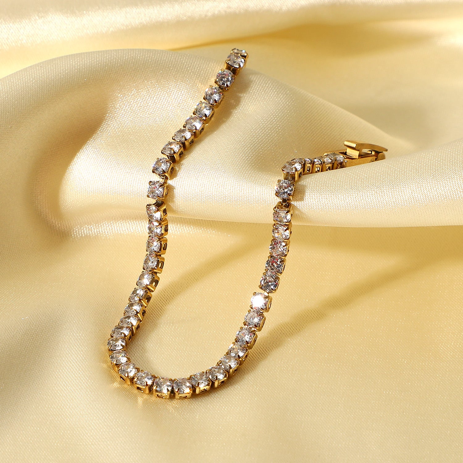 18K Gold Tennis Bracelet