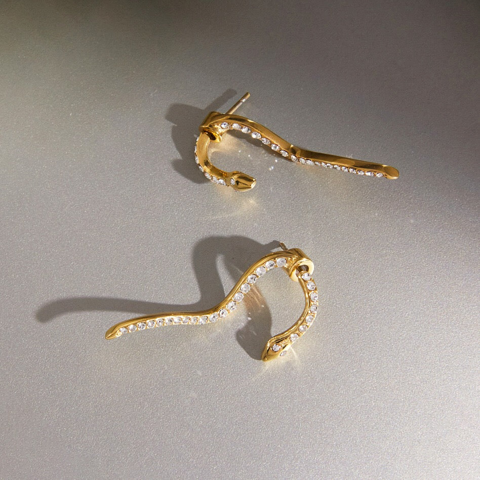 18K Gold Snake Ear Cuff & Stud Earrings Set