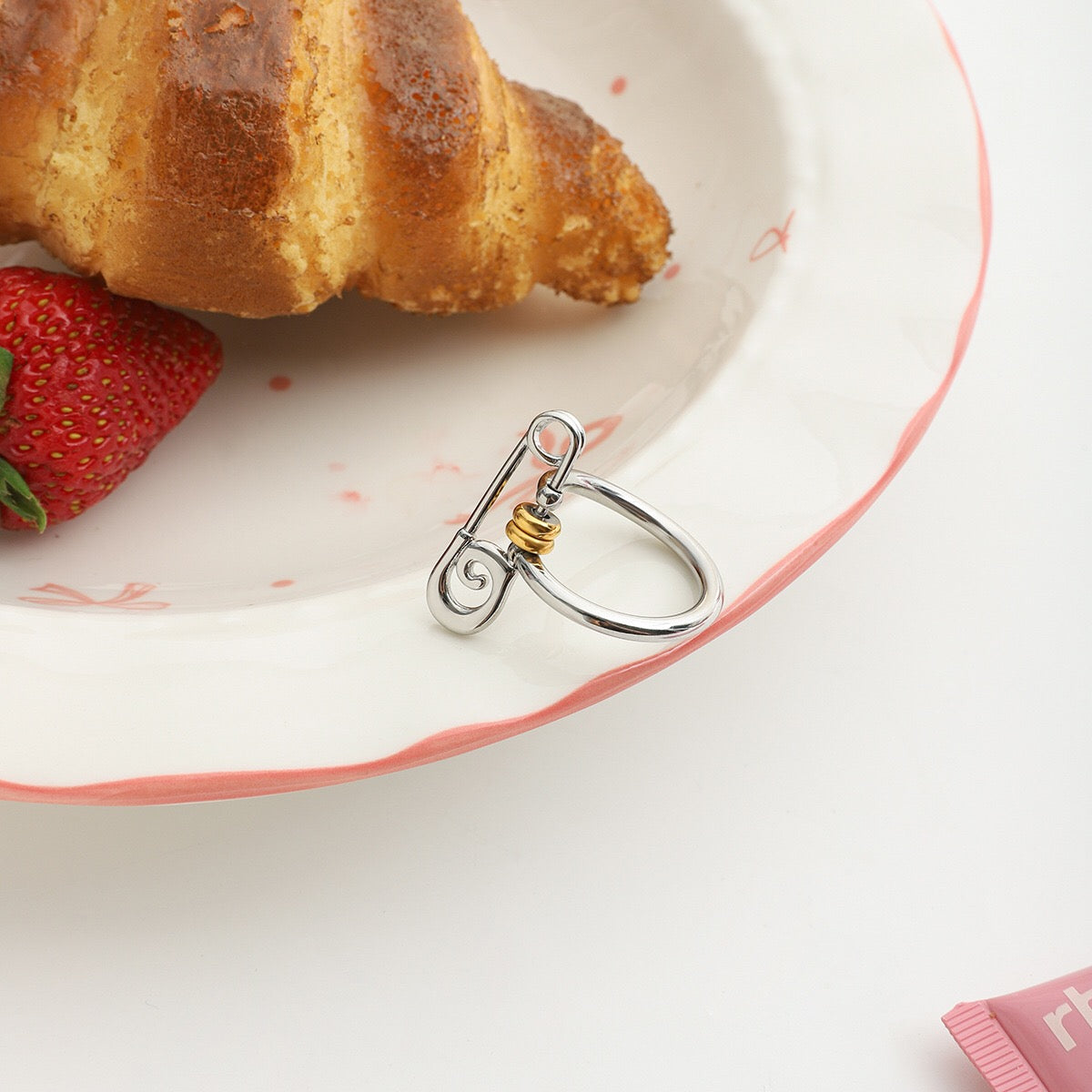 18K Gold and Silver Two Tone Safety Pin Statement Ring