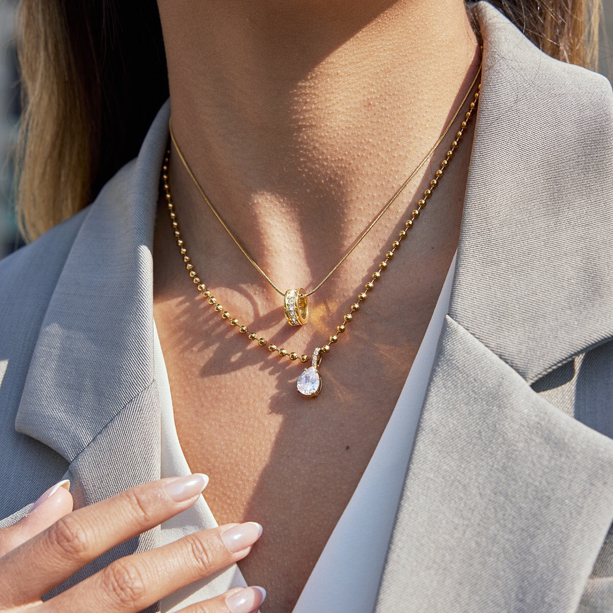 18K Gold Luminous Dainty Pendant Beaded Chain Necklace