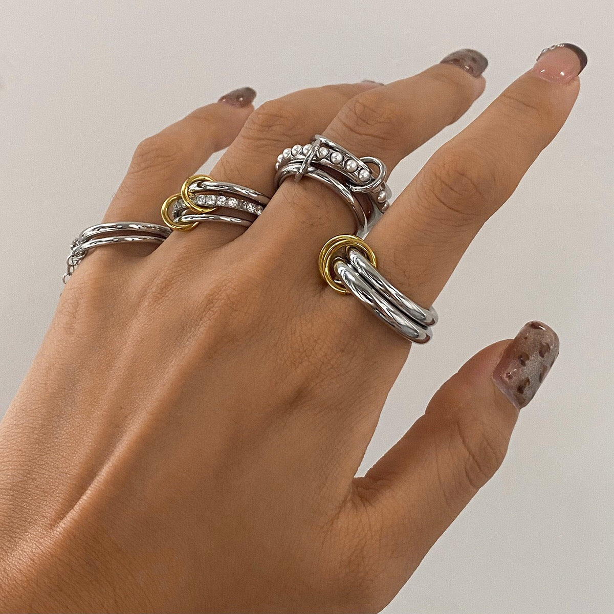 18K Gold Two Tone Connected Multi Layers Spinelli Stacking Rings