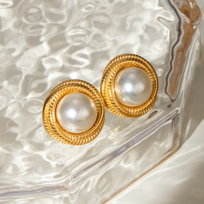 18K Gold Old Money Pearl Stud Earrings