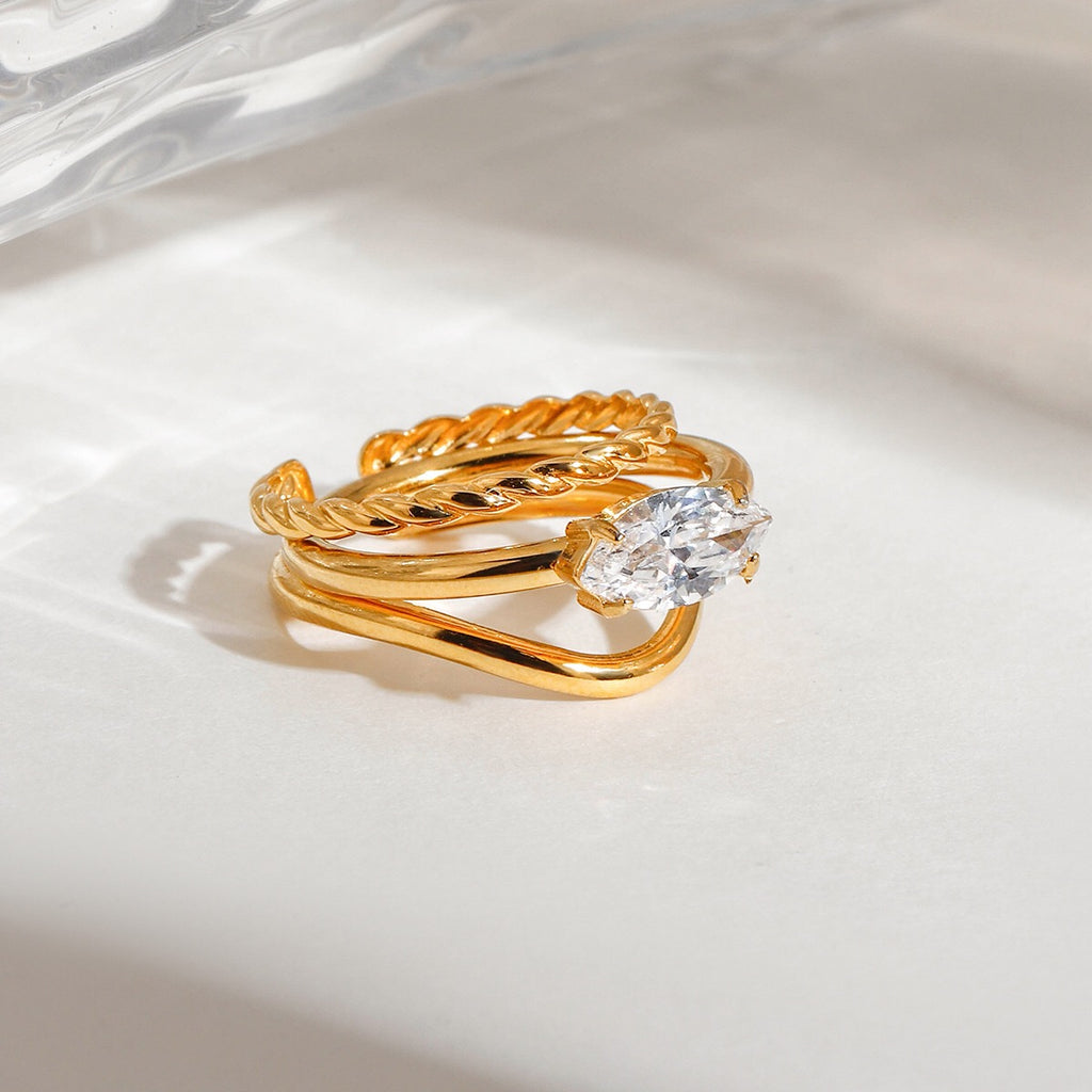18K Gold Goddess Glow Four Leaf Clover Stacking Rings Set