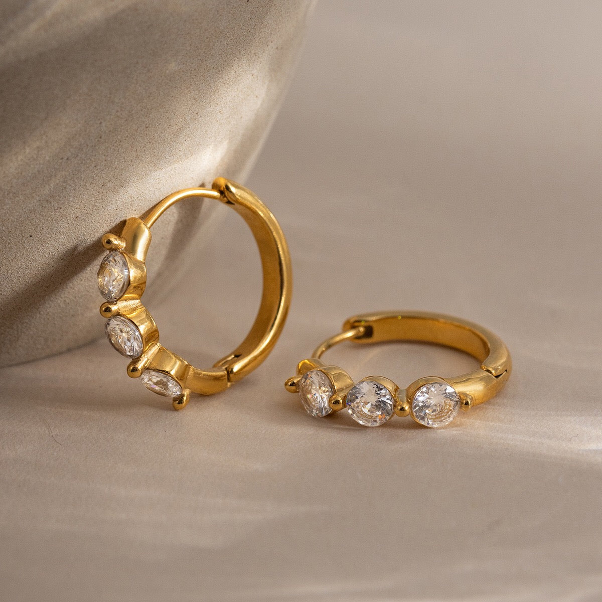 18K Gold Gleam Small Hoop Huggie Earrings