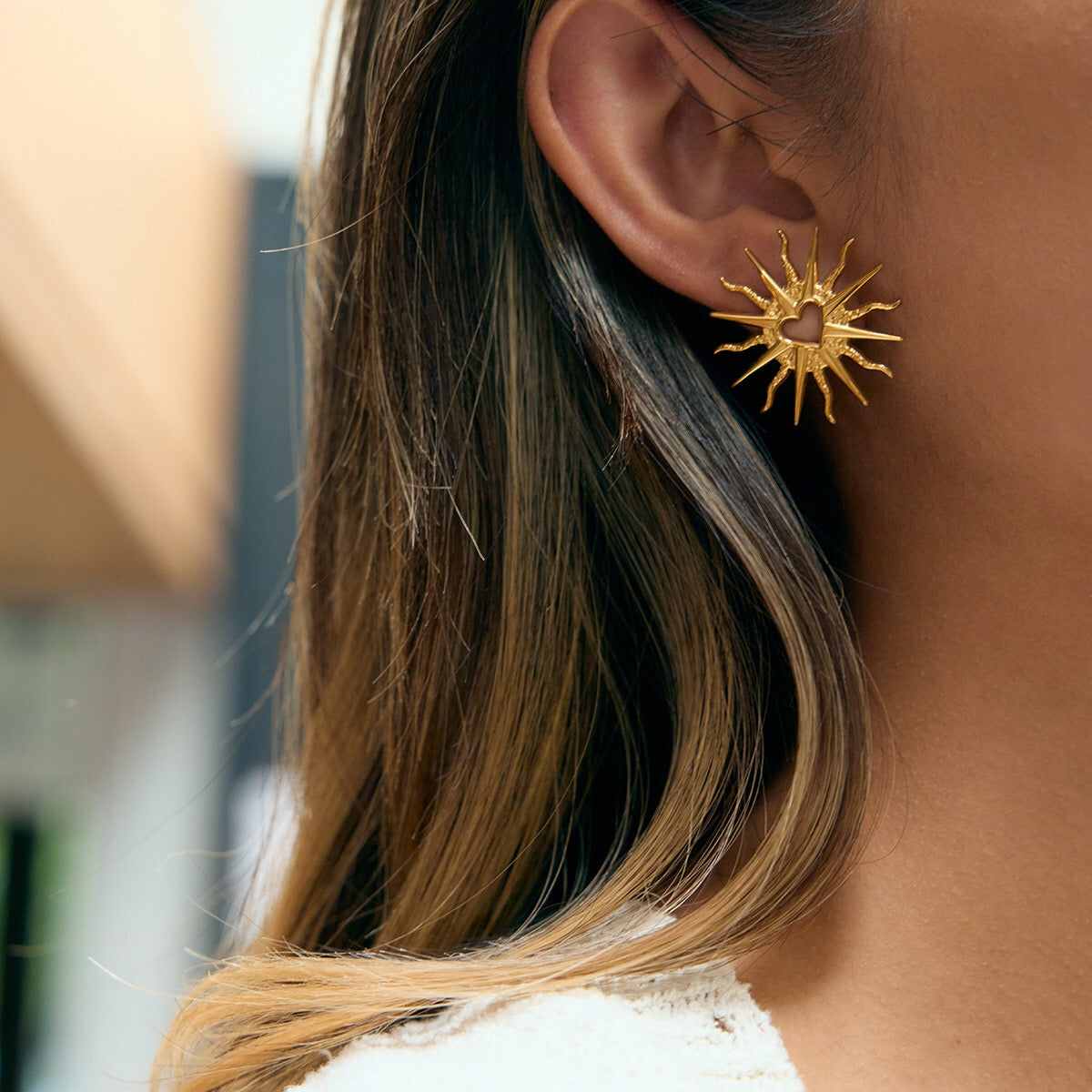 18K Gold Sunburst Heart Statement Stud Earrings