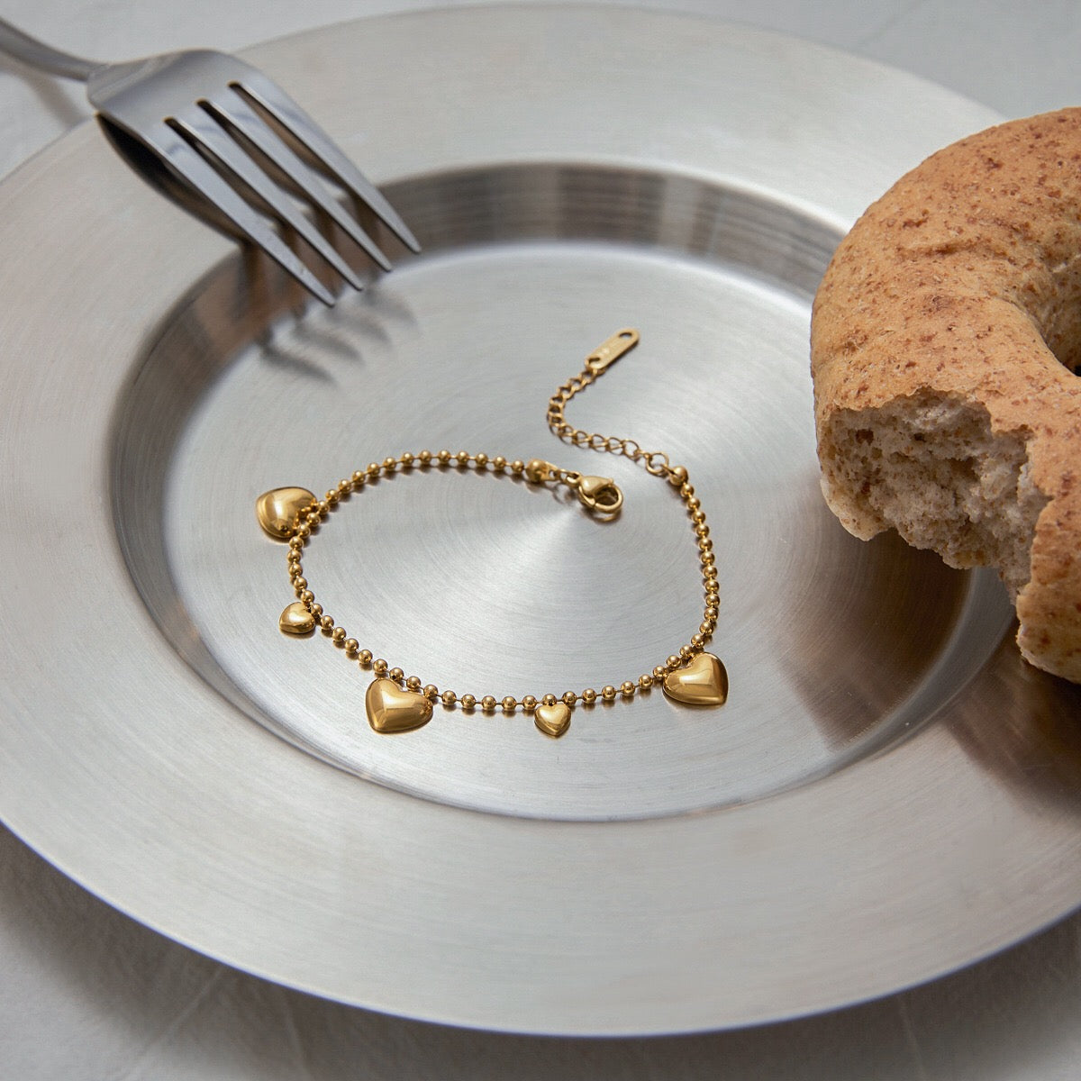 18K Gold Waterproof Flipped Heart Dainty Hand Jewelry Chain Bracelet