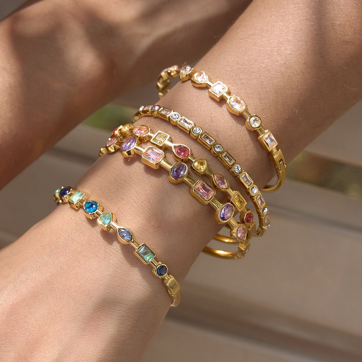 18K Gold Starlight Seduction Color Gem Bangle Bracelet