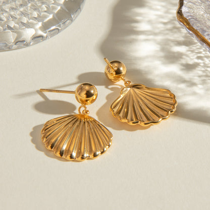 18K Gold Seashell Stud Dangle Earrings