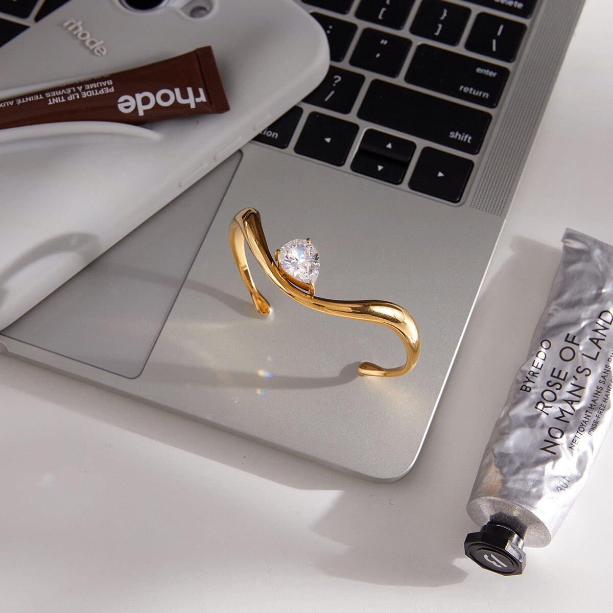 18K Gold Curved Seduction Statement Cuff Bangle Bracelet