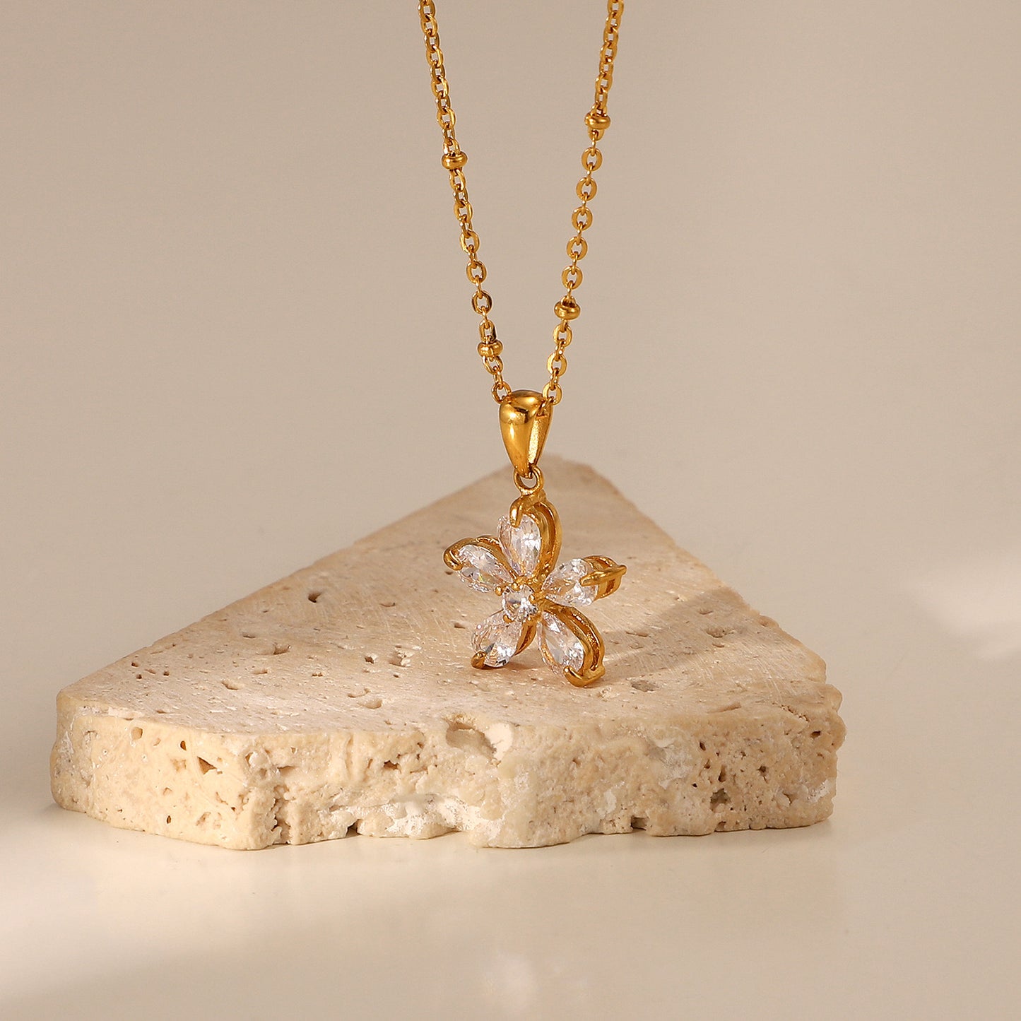18K Gold Bling Flower CZ Pendant Necklace