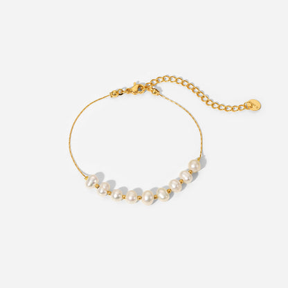 Delicate Pearl Gold Bracelet