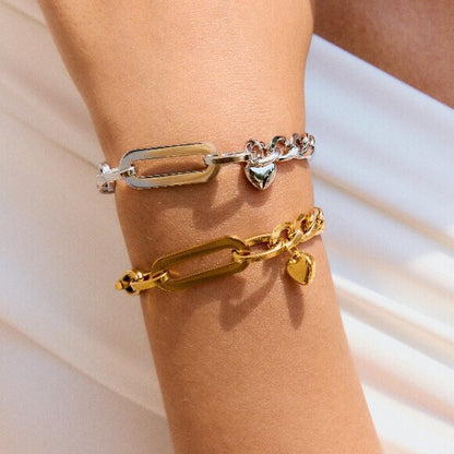 18K Gold Bold Affection Heart Charm Chunky Toggle Chain Bracelet