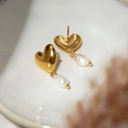 18K Gold Old Money Heart Pearl Dangle Earrings