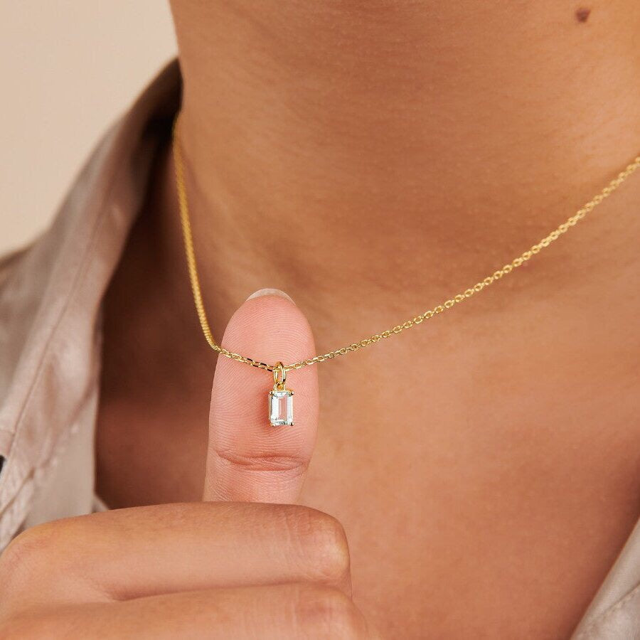 18K Gold Minimalist Birthstone Necklace