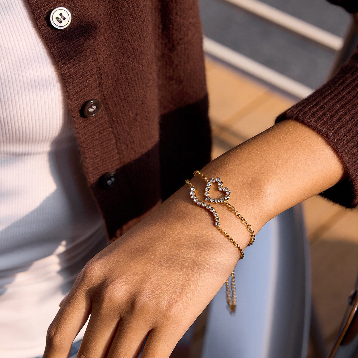 18K Gold Bliss Pave Heart Dainty Bracelet