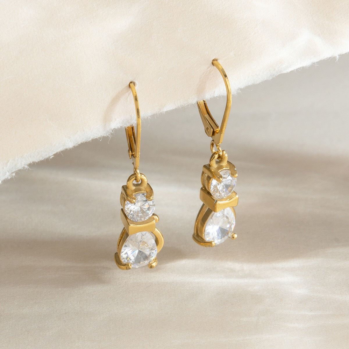 18K Gold Gala Sparkle Drop Dangle Earrings Ear Cuff Stack