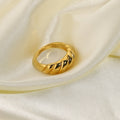 18K Gold Croissant Ring