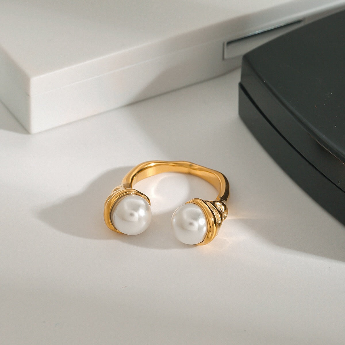 18K Gold Graceful Command Pearl Statement Cuff Ring